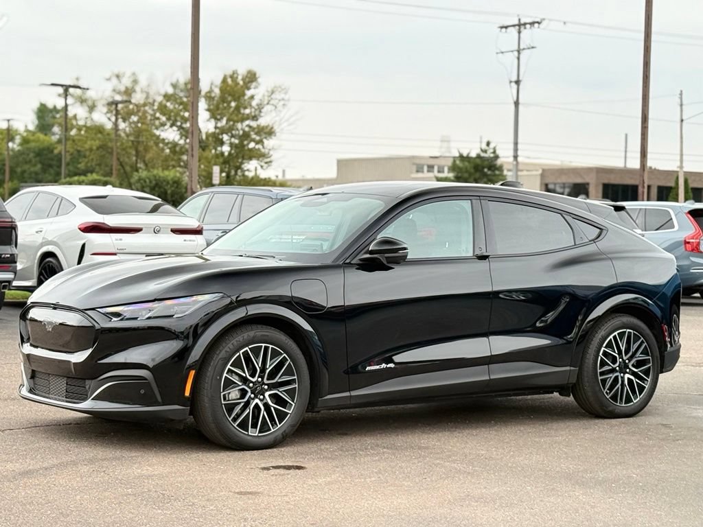 Certified 2025 Ford Mustang Mach-E Premium AWD/4WD image 43