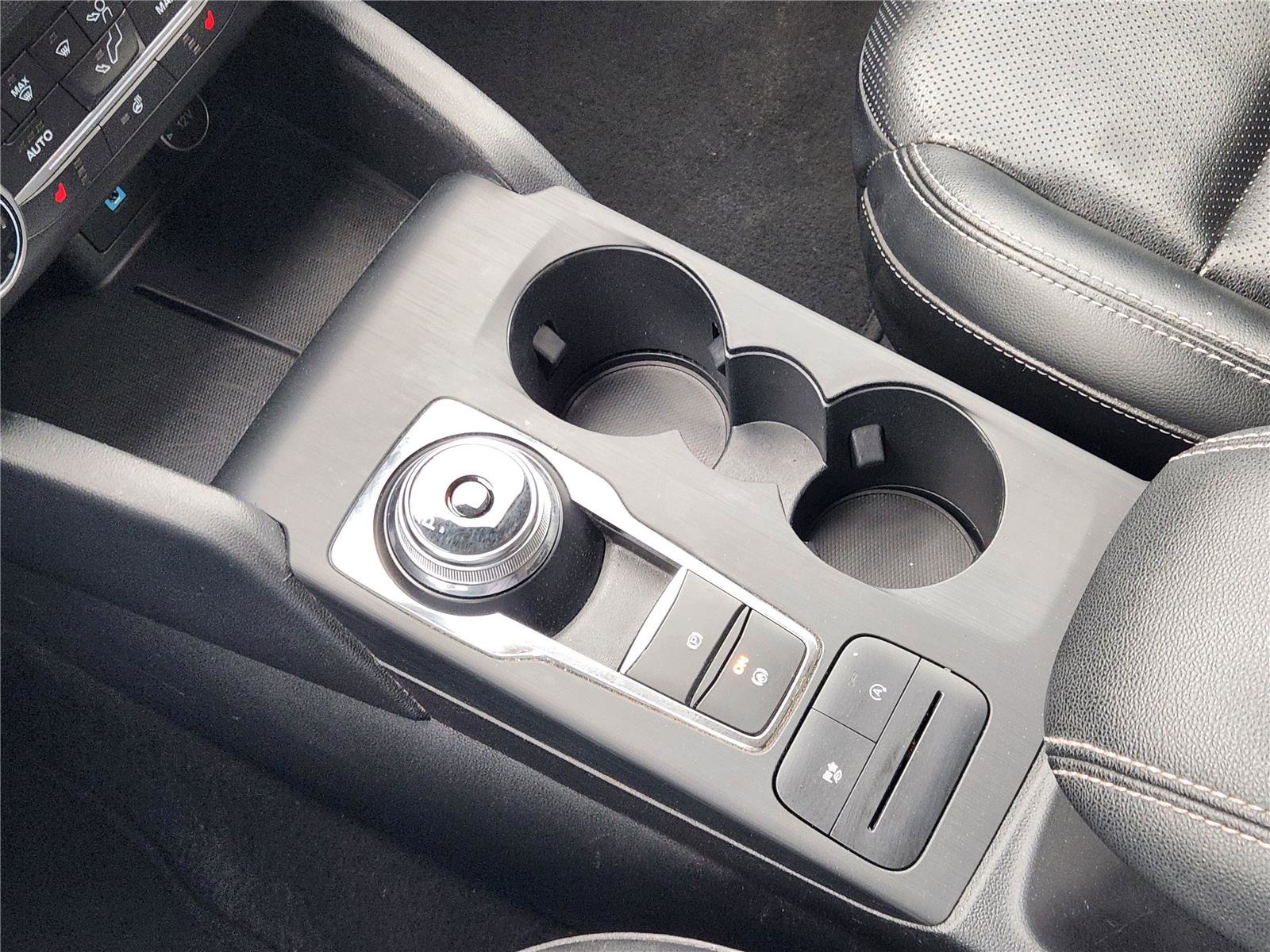 Certified 2020 Ford Escape SEL FWD image 21
