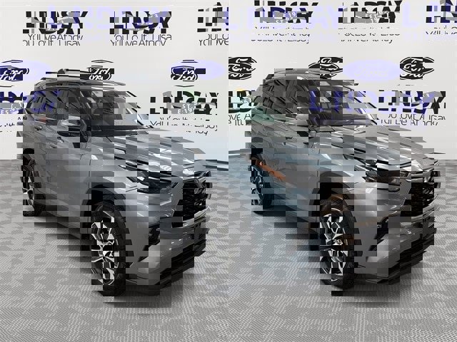 Used 2023 Toyota Highlander L