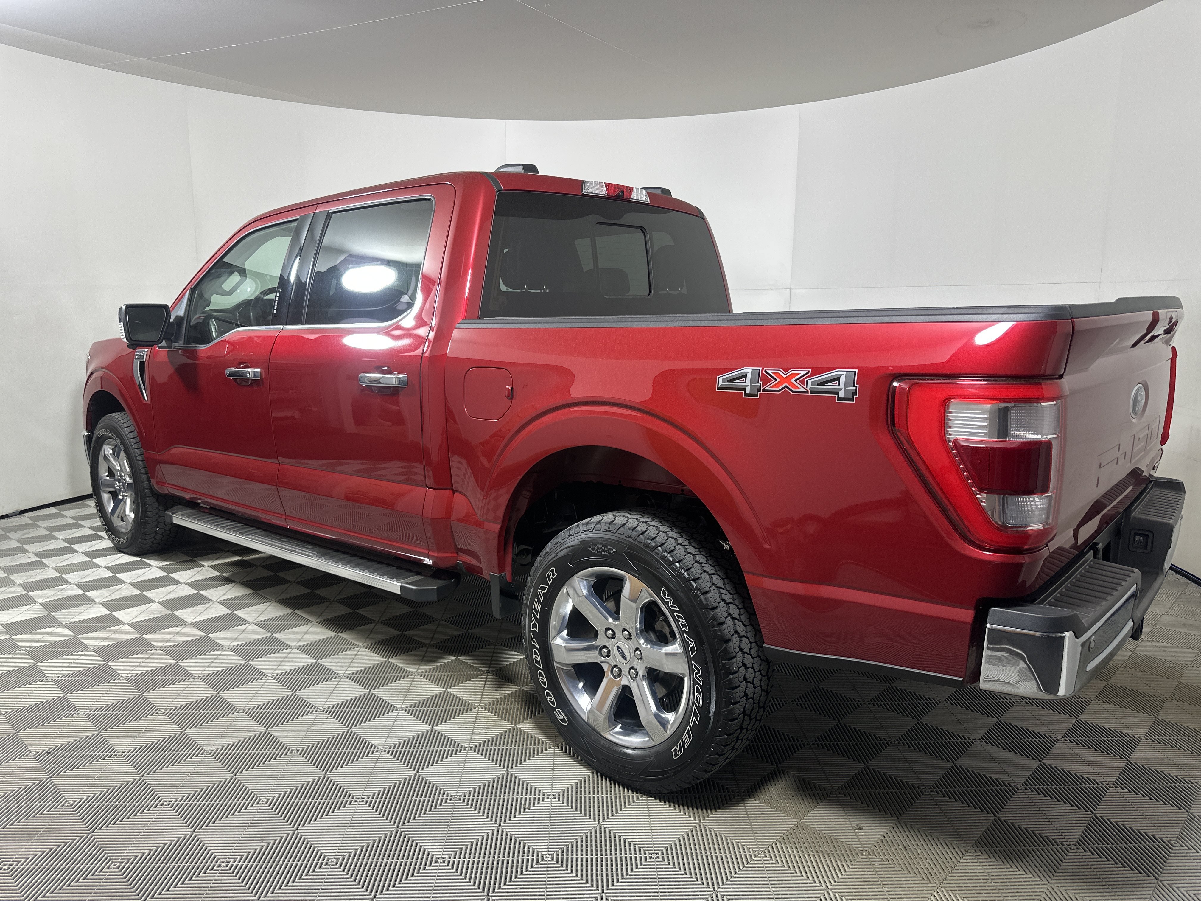 Certified 2022 Ford F150 Lariat w/ Equipment Group 502A High AWD/4WD image 5