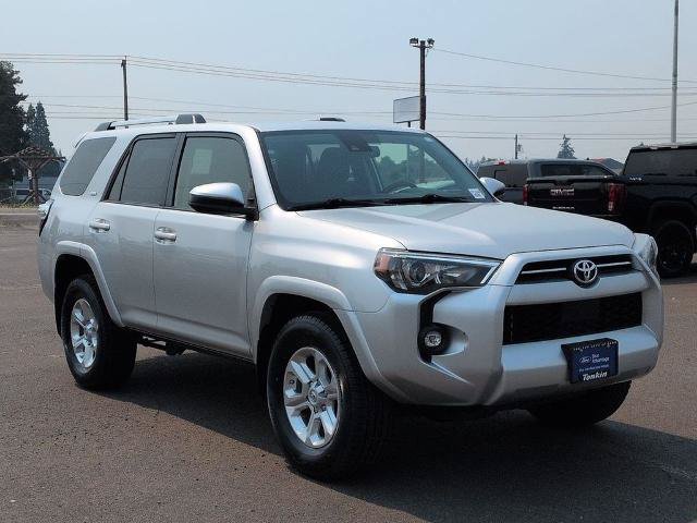 Used 2021 Toyota 4Runner SR5 RWD image 7