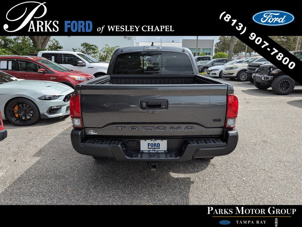 Used 2020 Toyota Tacoma 2WD Double Cab image 5