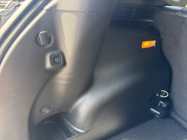 Used 2024 Jeep Compass Latitude w/ Convenience Group AWD/4WD image 40