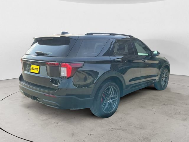 Certified 2025 Ford Explorer ST-Line w/ Premium Package AWD/4WD image 5