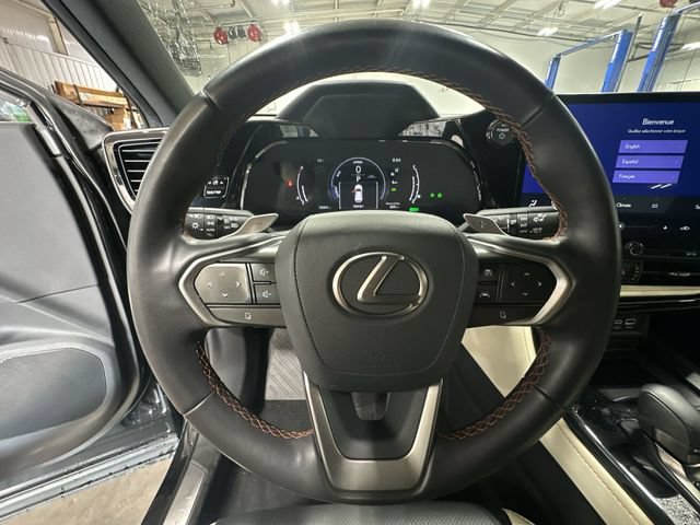 Used 2023 Lexus NX 350h AWD image 15