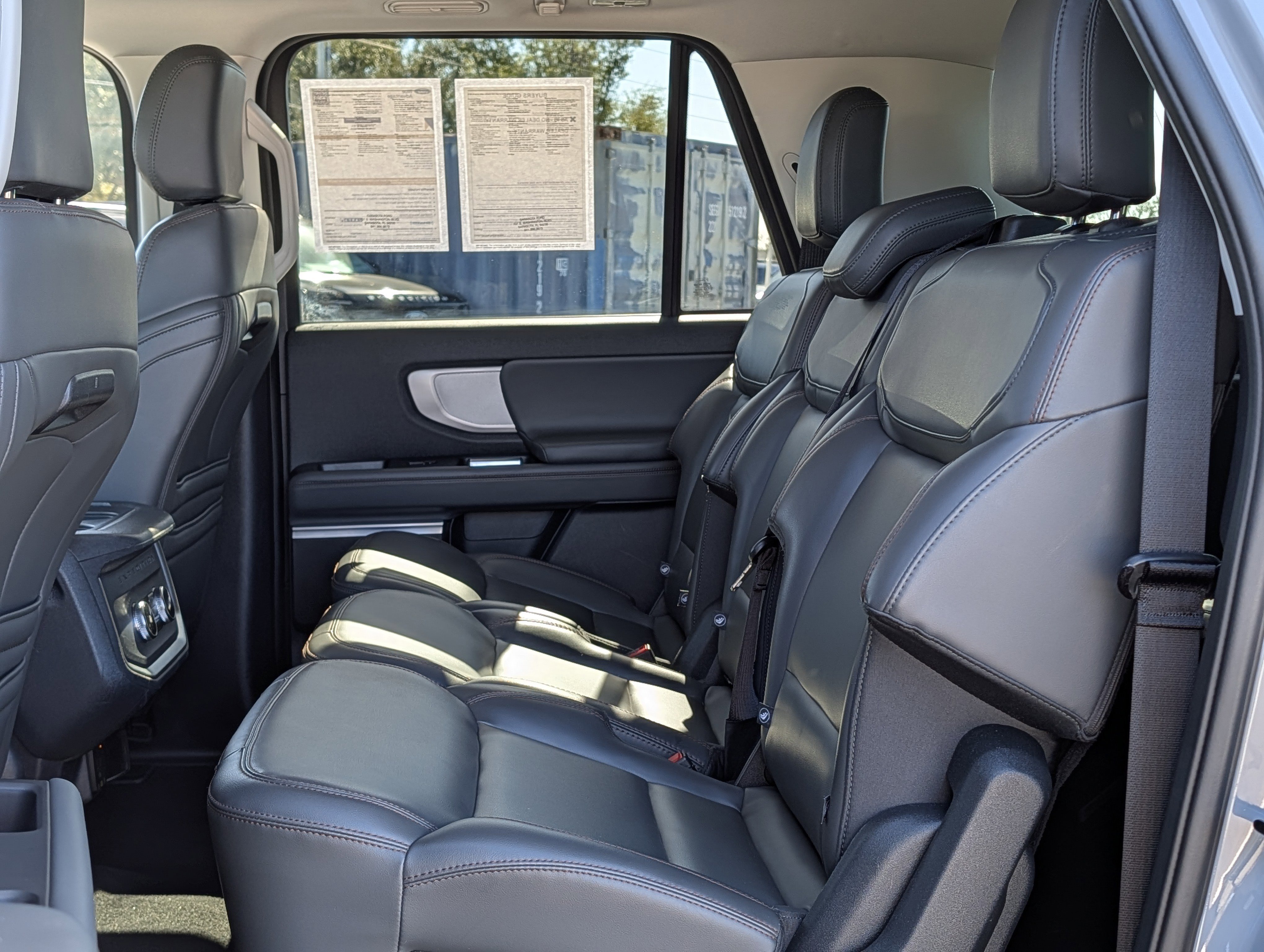 Certified 2025 Ford Expedition Max Active image 17