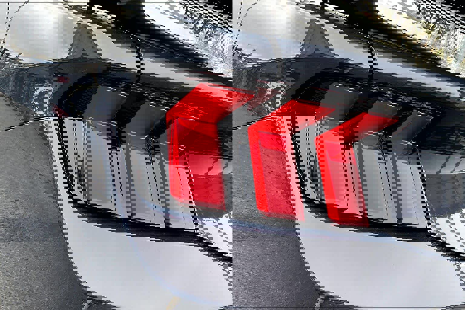 Certified 2024 Ford Mustang Dark Horse w/ Dark Horse Handlin Package image 26