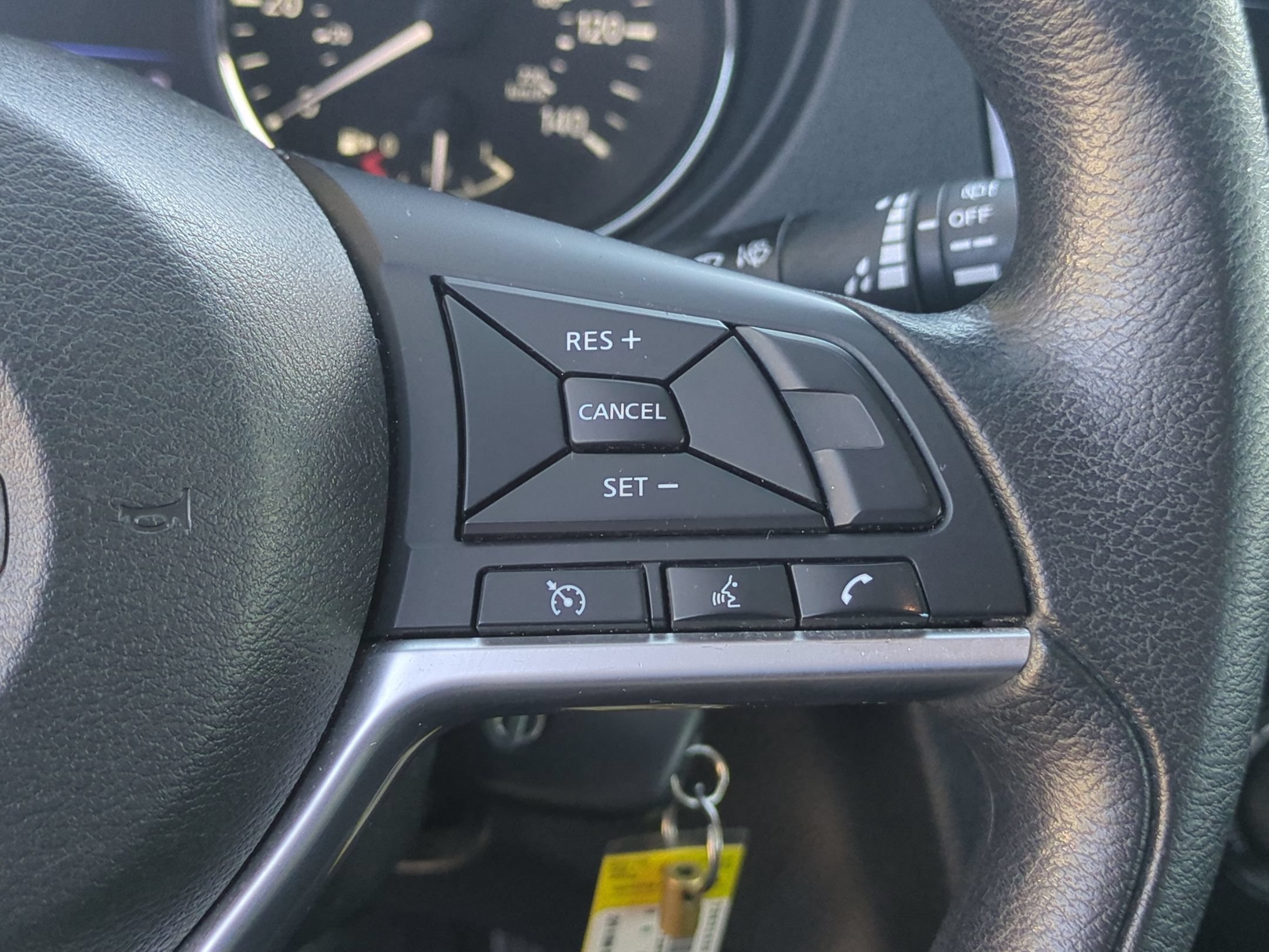 Used 2019 Nissan Rogue S AWD/4WD image 16