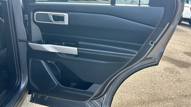 Certified 2022 Ford Explorer XLT image 12