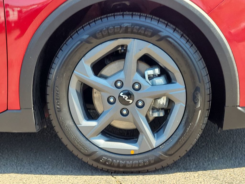Used 2025 Kia K4 FWD image 9