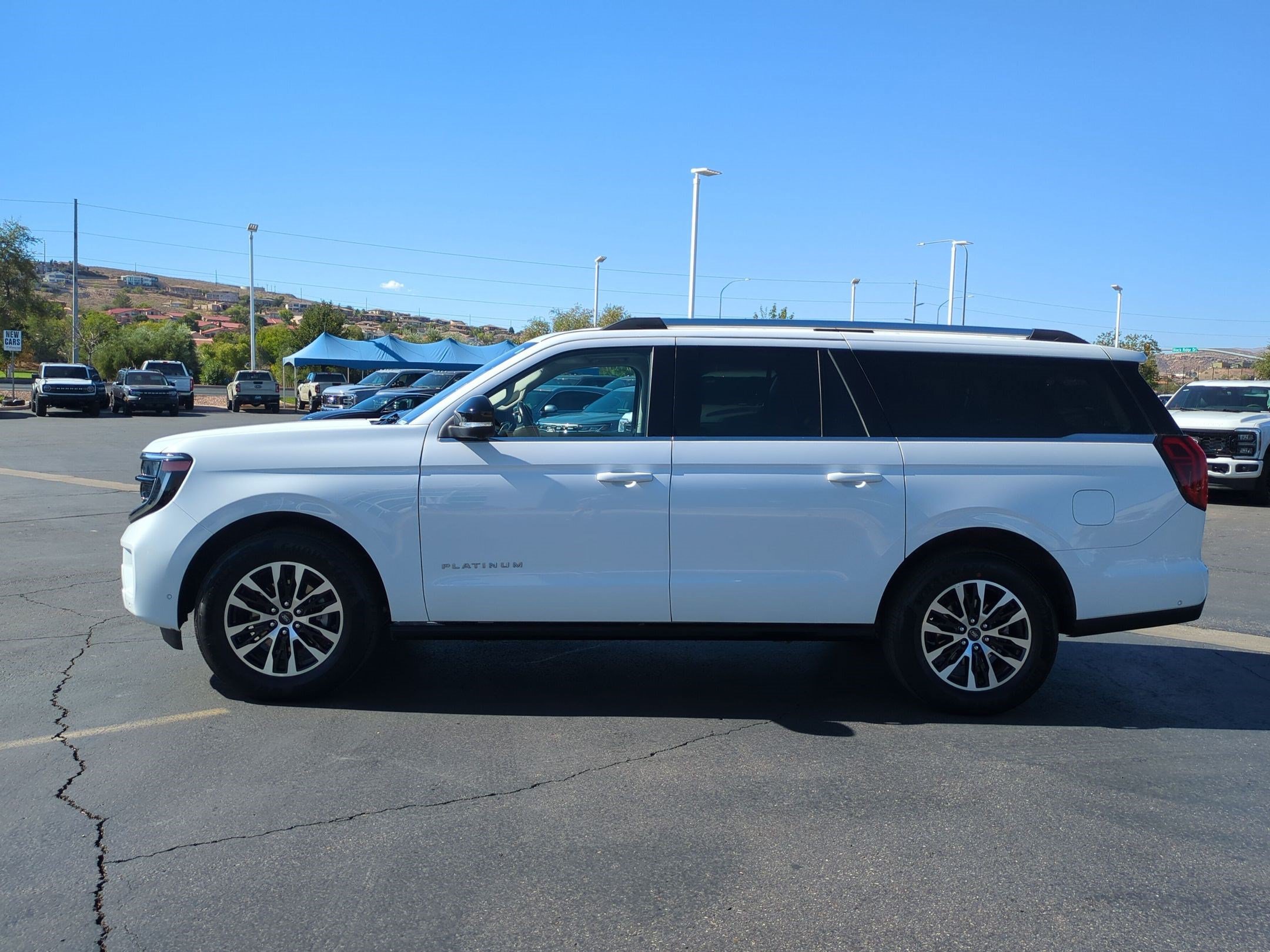 Certified 2025 Ford Expedition Max Platinum AWD/4WD image 9