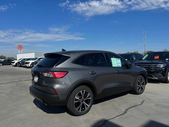 Certified 2021 Ford Escape SE w/ SE Sport Appearance Package image 6