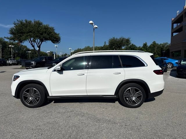 Used 2026 Mercedes-Benz GLS 450 4MATIC image 4
