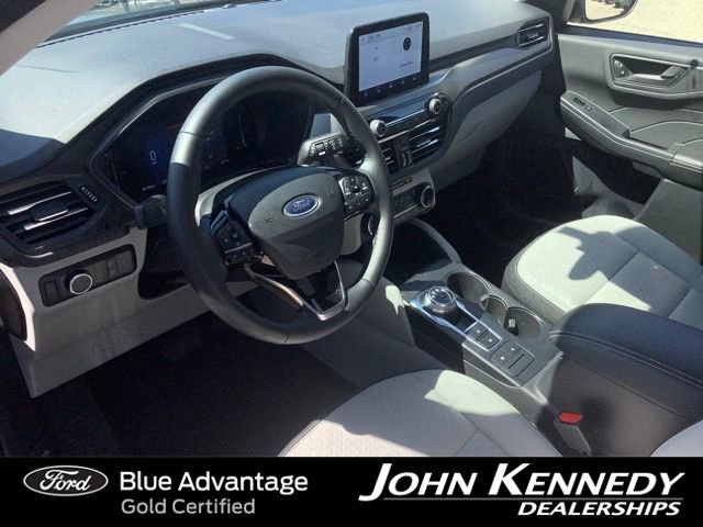 Certified 2025 Ford Escape Active w/ Cold Weather Package AWD/4WD image 11
