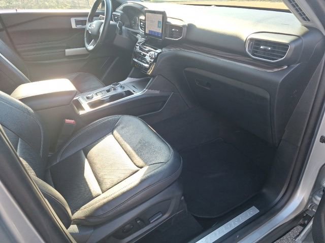 Certified 2023 Ford Explorer Limited image 19