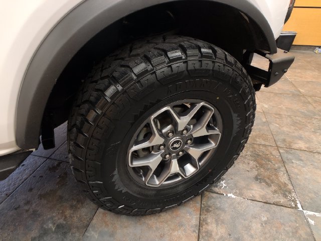 Certified 2022 Ford Bronco Badlands AWD/4WD image 9