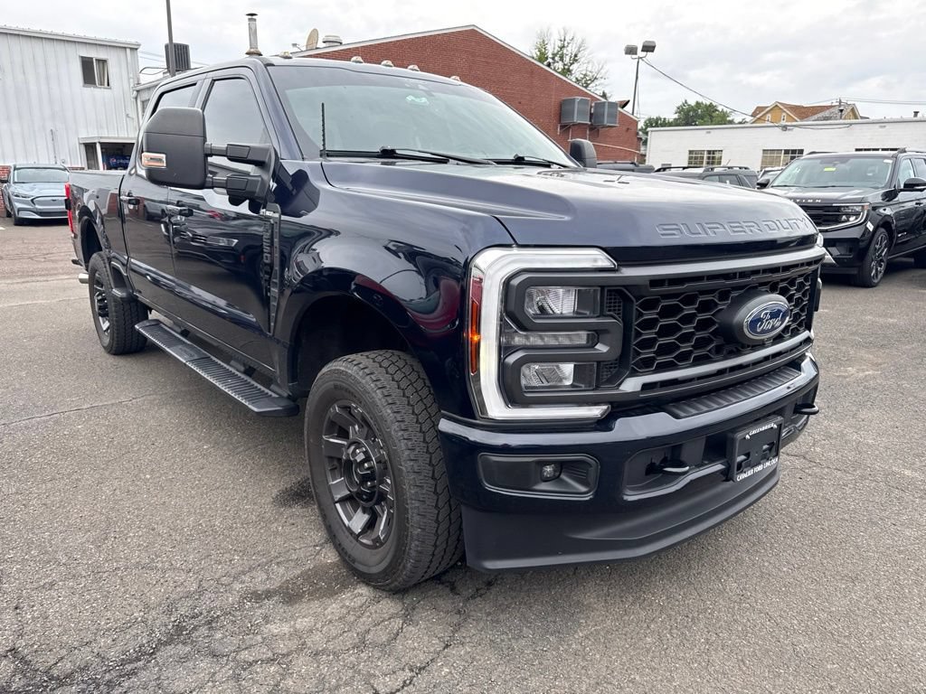 Certified 2024 Ford F250 XLT w/ XLT Premium Package AWD/4WD image 4