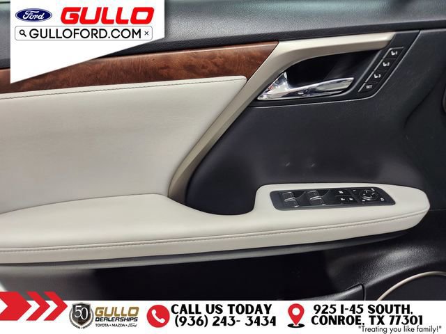 Used 2022 Lexus RX 350L FWD w/ Premium Package image 20