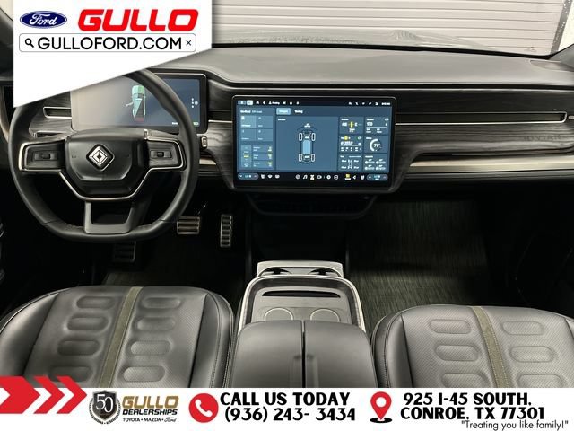 Used 2024 Rivian R1S Adventure AWD/4WD image 12