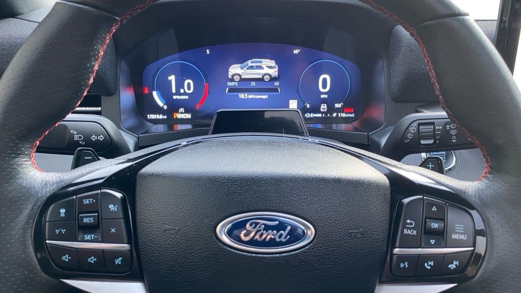 Certified 2025 Ford Explorer ST image 32