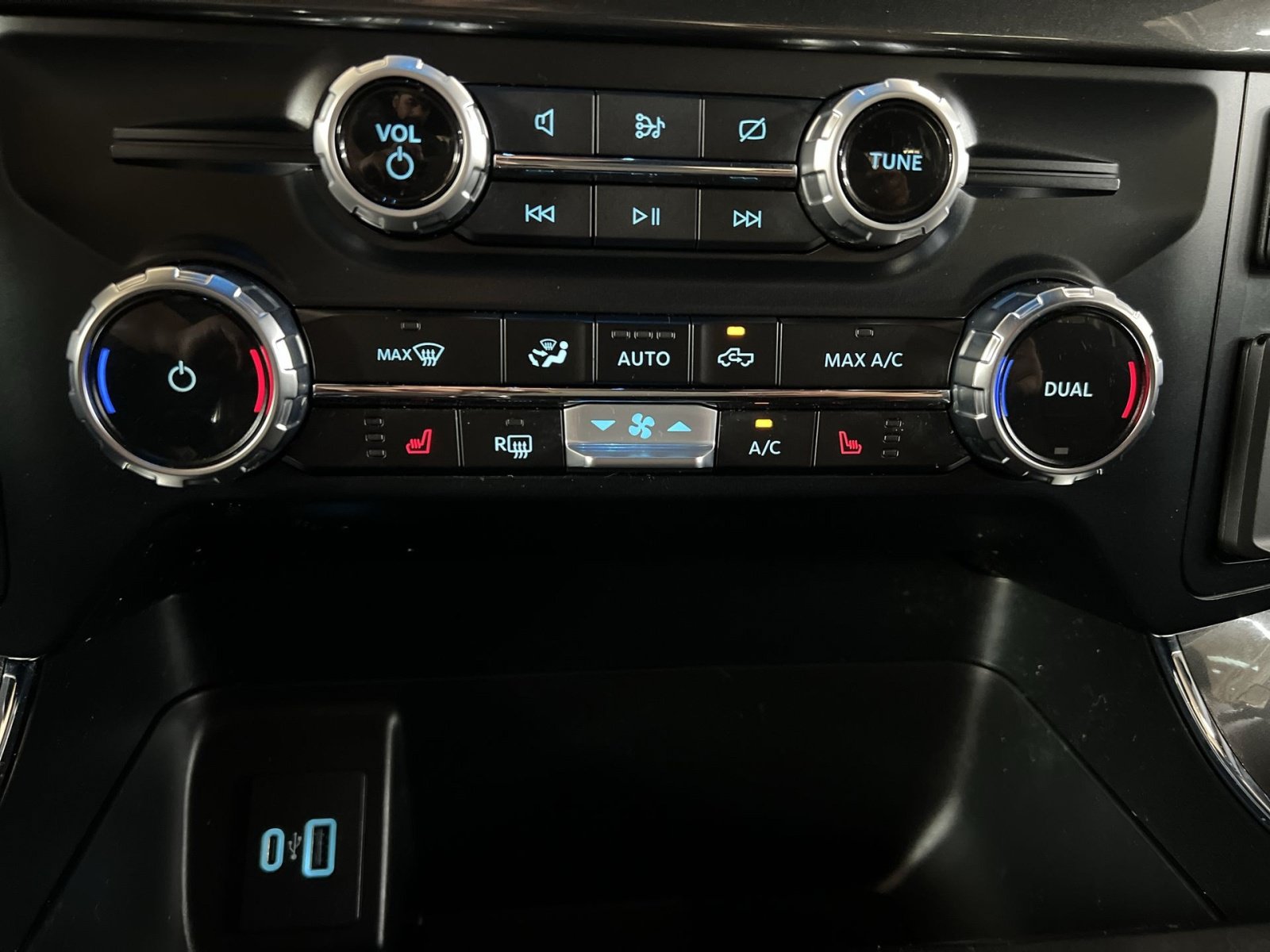 Certified 2023 Ford F150 XLT w/ Equipment Group 302A High AWD/4WD image 21