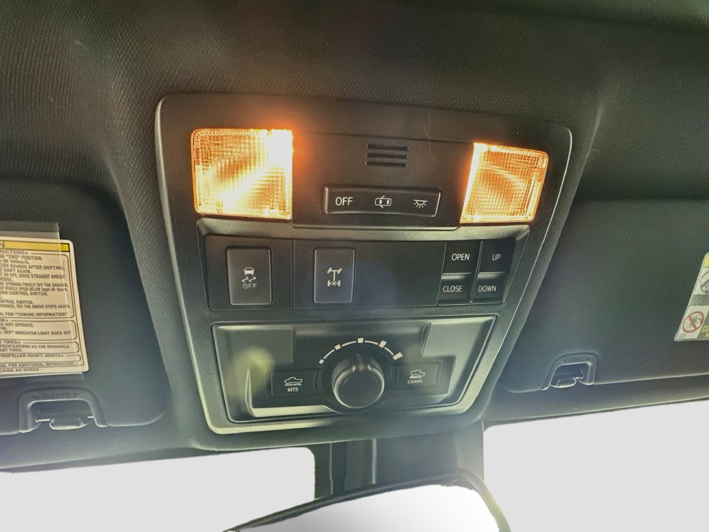 Used 2019 Toyota Tacoma TRD Off-Road AWD/4WD image 23