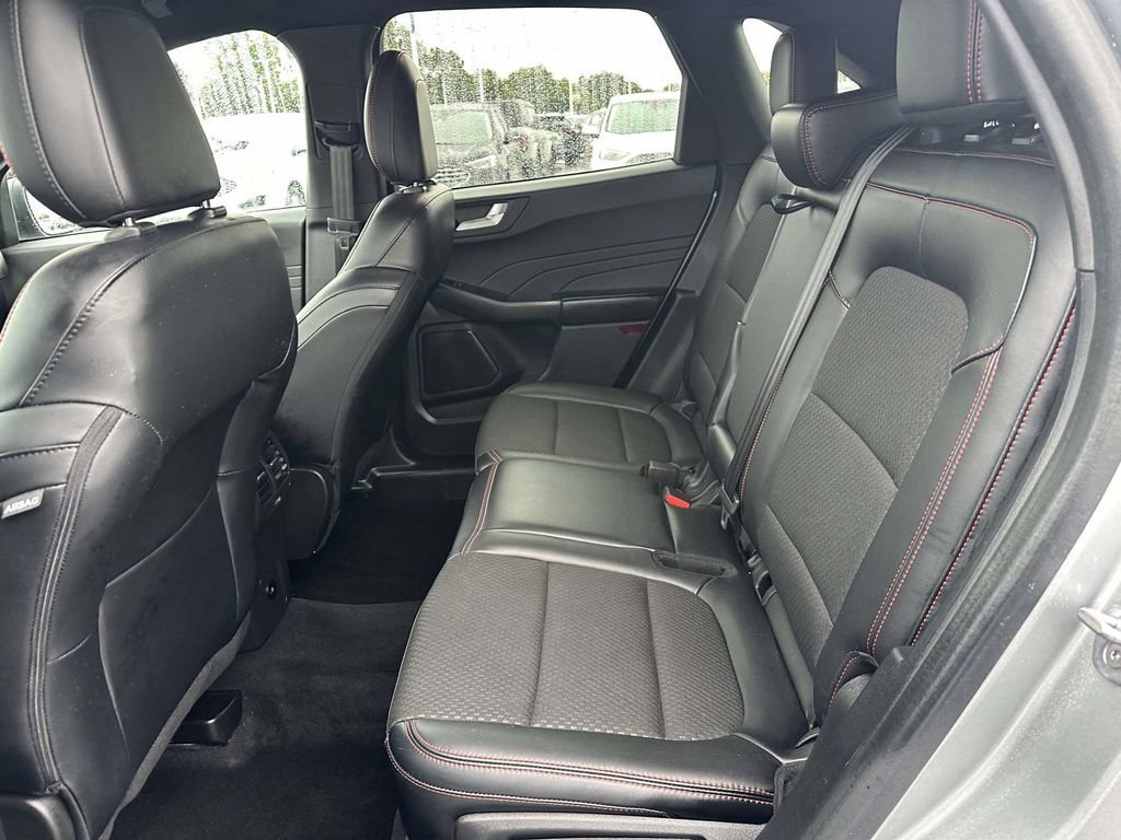 Certified 2023 Ford Escape ST-Line w/ Tech Pack #1 AWD/4WD image 12