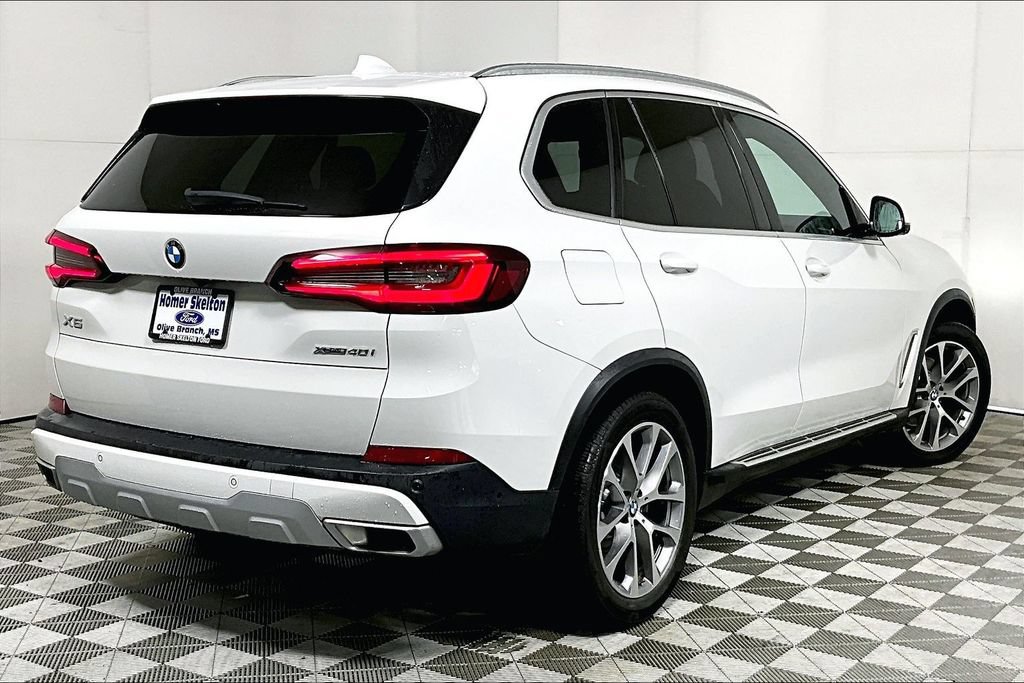 Used 2023 BMW X5 xDrive40i AWD/4WD image 12