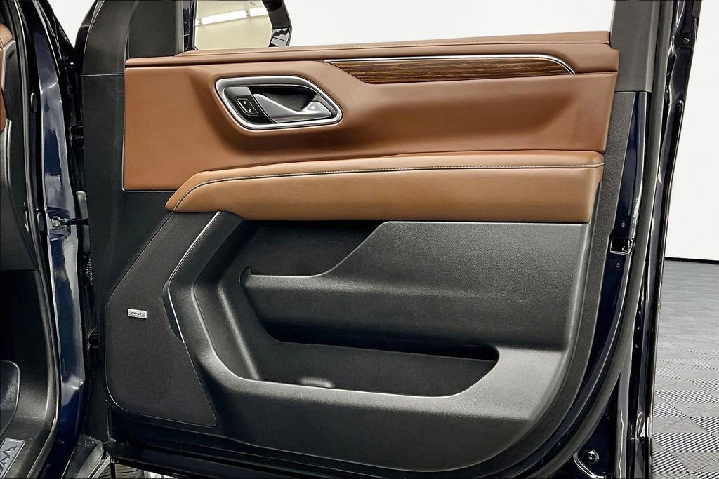 Used 2024 Chevrolet Tahoe High Country image 24