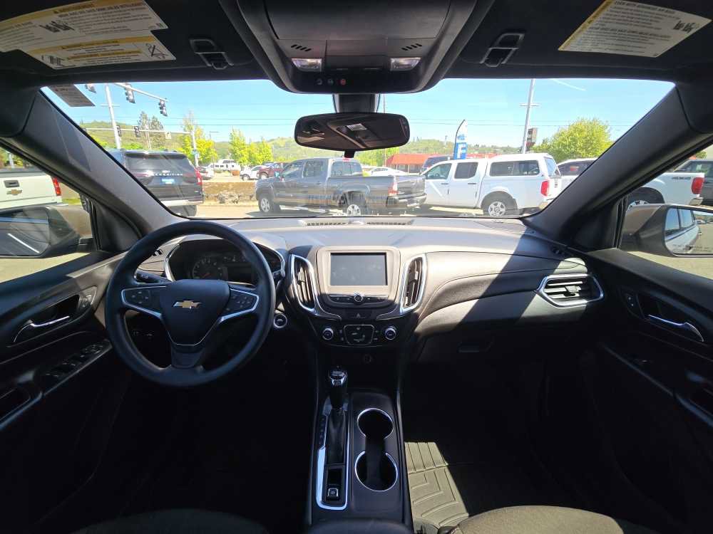 Used 2018 Chevrolet Equinox LT FWD image 15