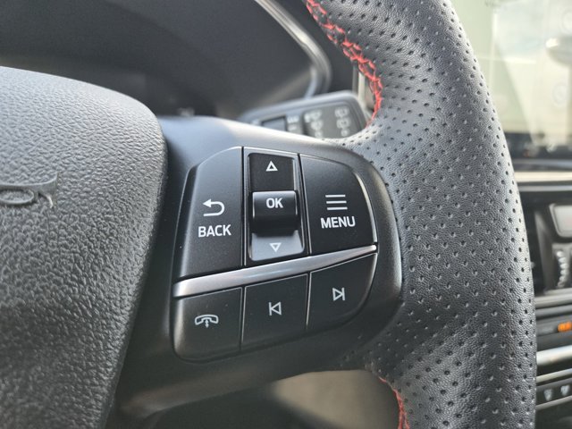 Certified 2023 Ford Escape ST-Line AWD/4WD image 18