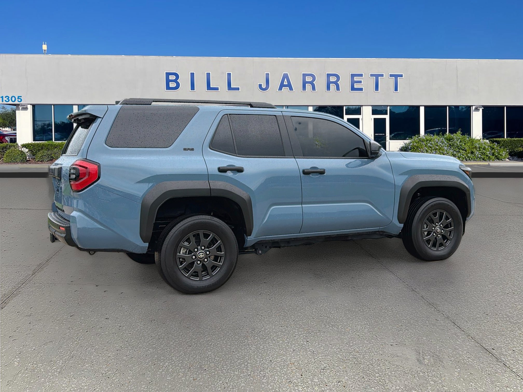 Used 2025 Toyota 4Runner SR5 AWD/4WD image 7