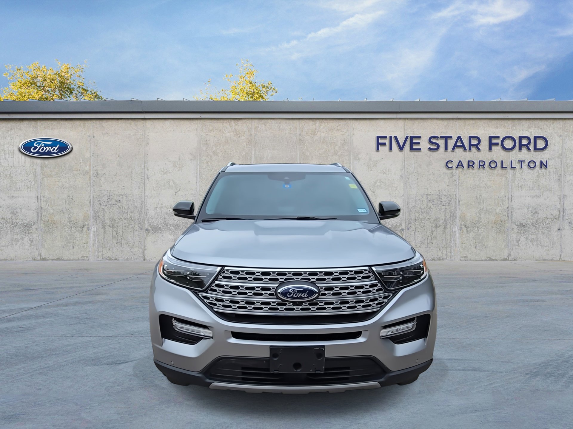 Certified 2023 Ford Explorer Limited w/ Limited Technology Package RWD image 3