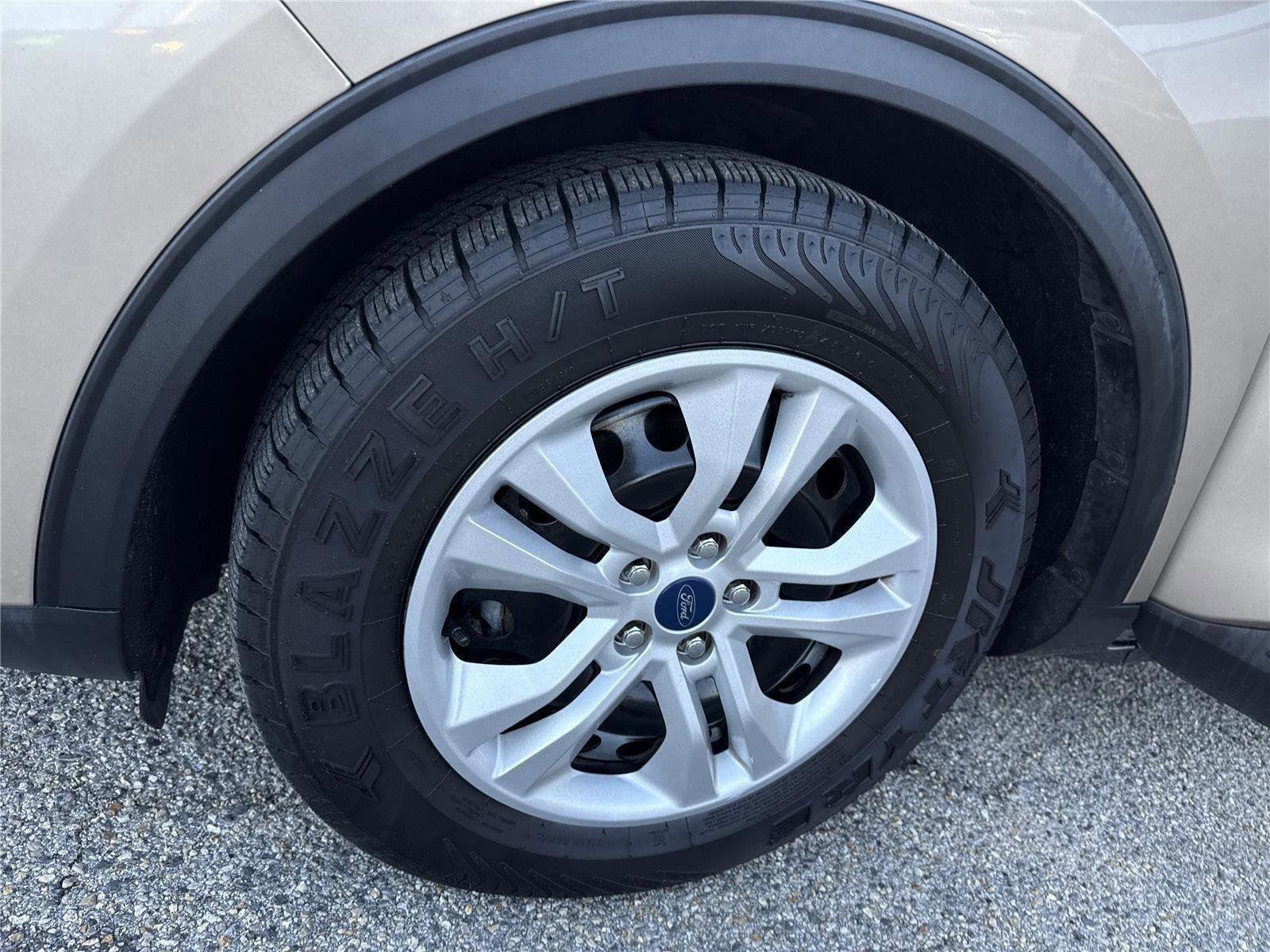 Certified 2021 Ford Escape S image 31