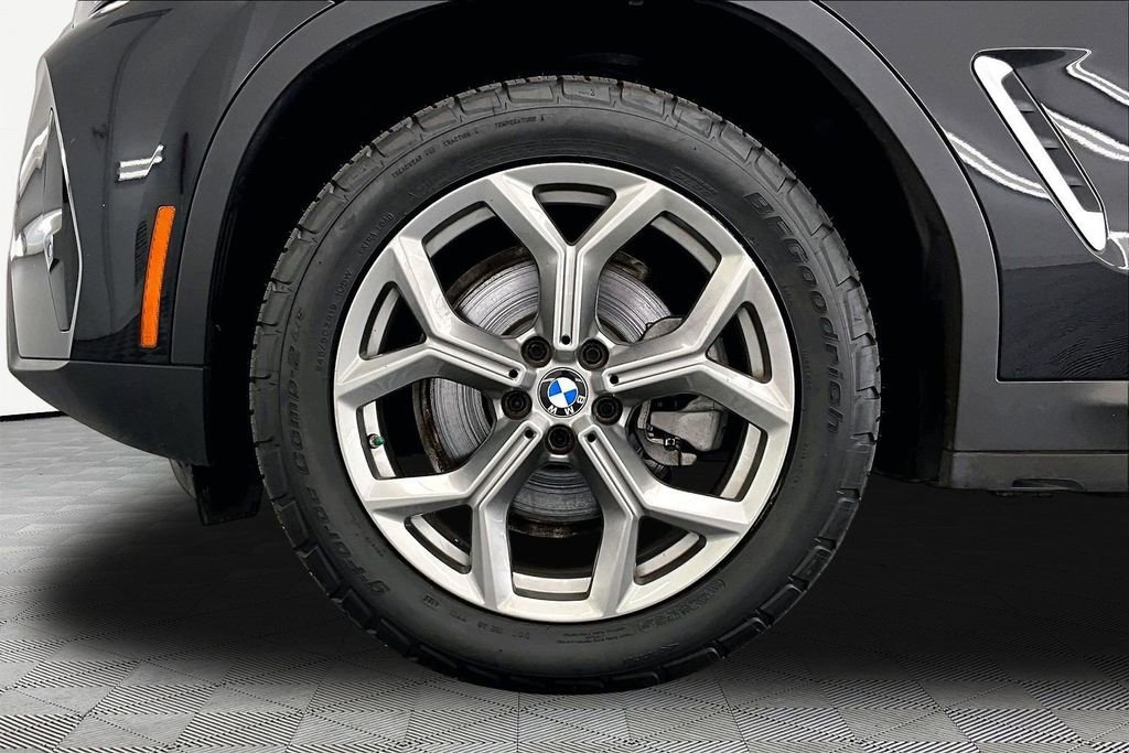 Used 2024 BMW X3 xDrive30i AWD/4WD image 9