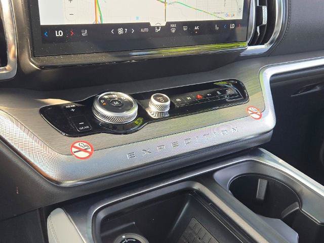 Certified 2025 Ford Expedition Platinum AWD/4WD image 30