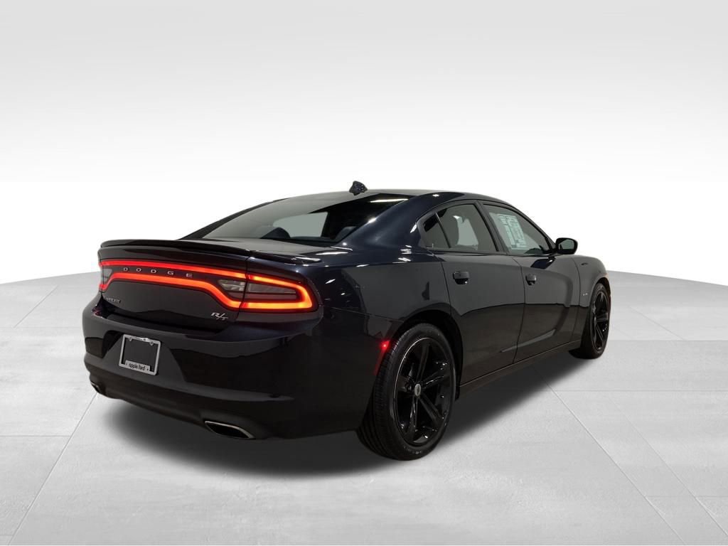 Used 2017 Dodge Charger R/T image 4