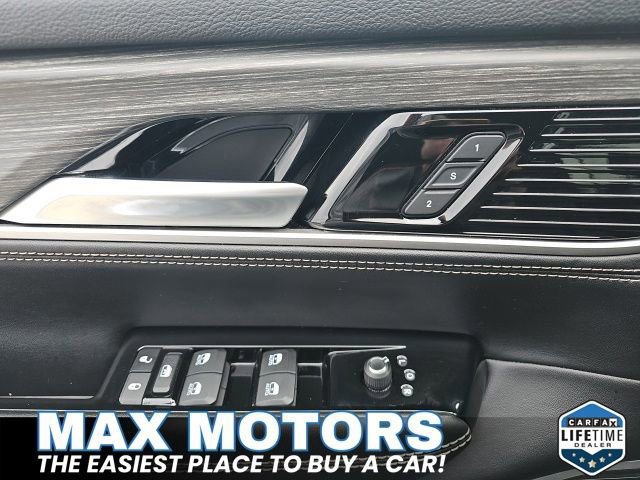 Used 2024 Jeep Wagoneer Series II w/ Flexible Seating Group image 18