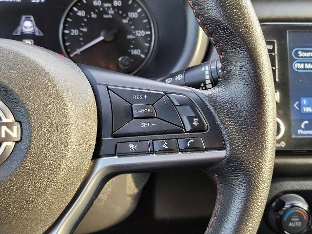 Used 2023 Nissan Kicks SR w/ Exterior Package image 26