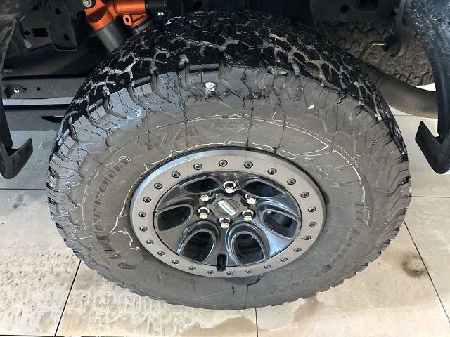 Certified 2023 Ford F150 Raptor w/ Raptor Carbon Fibre Package image 32