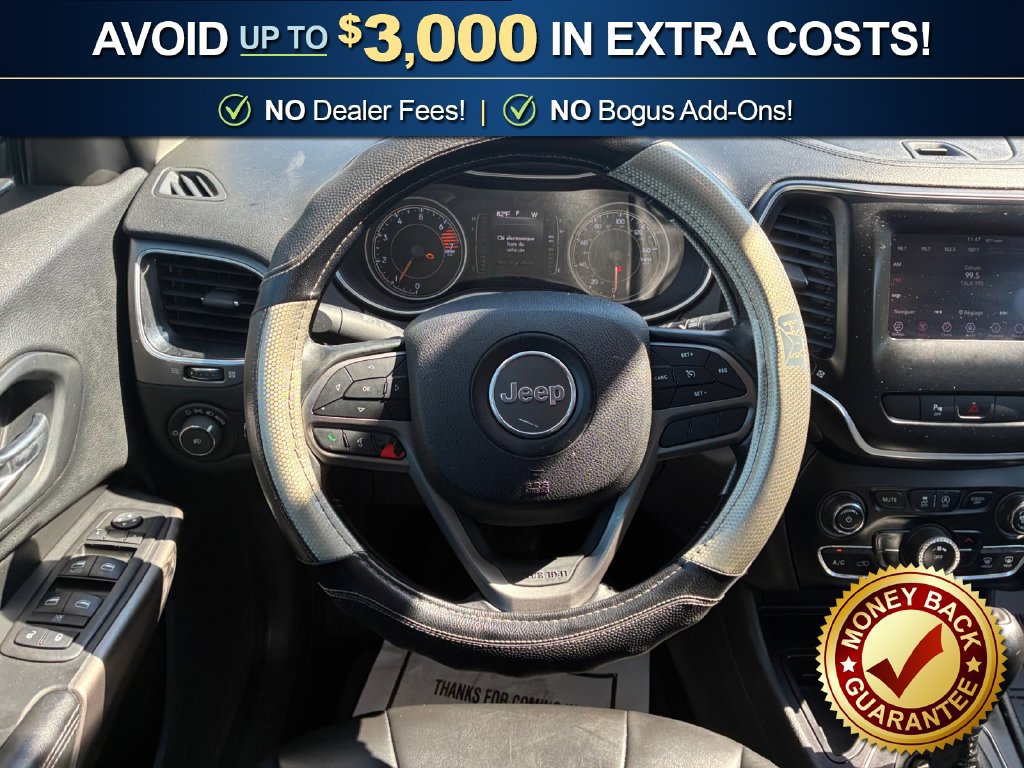 Used 2019 Jeep Cherokee Latitude Plus FWD image 18