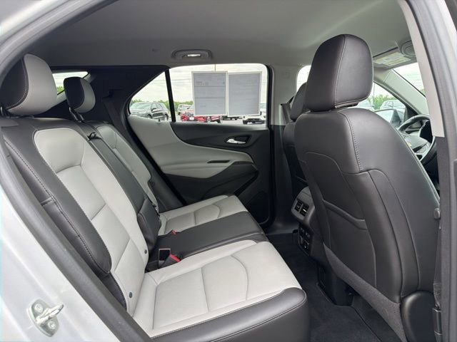 Used 2018 Chevrolet Equinox Premier AWD/4WD image 21