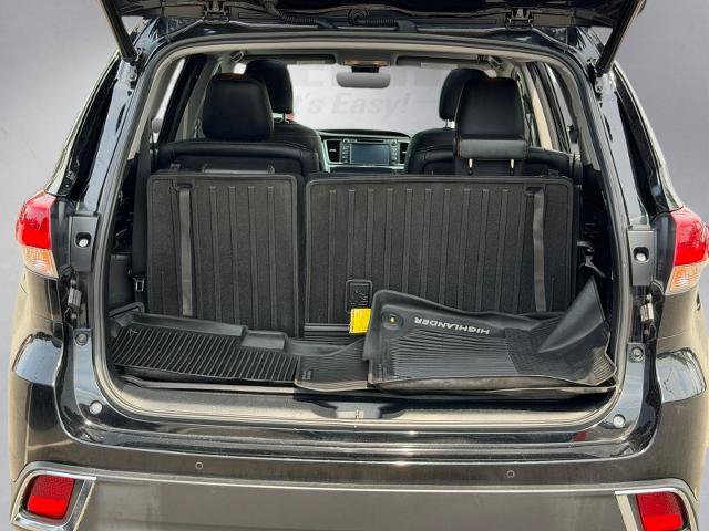 Used 2018 Toyota Highlander Limited AWD/4WD image 26