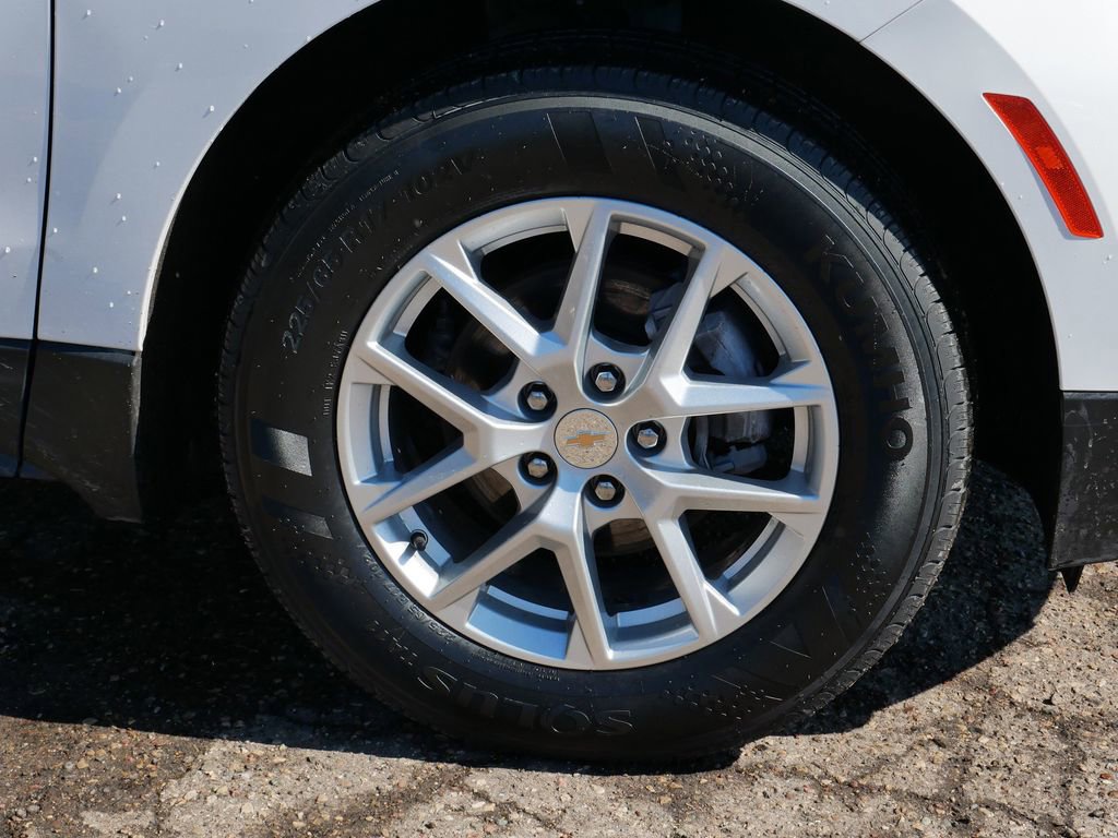 Used 2024 Chevrolet Equinox LT image 7
