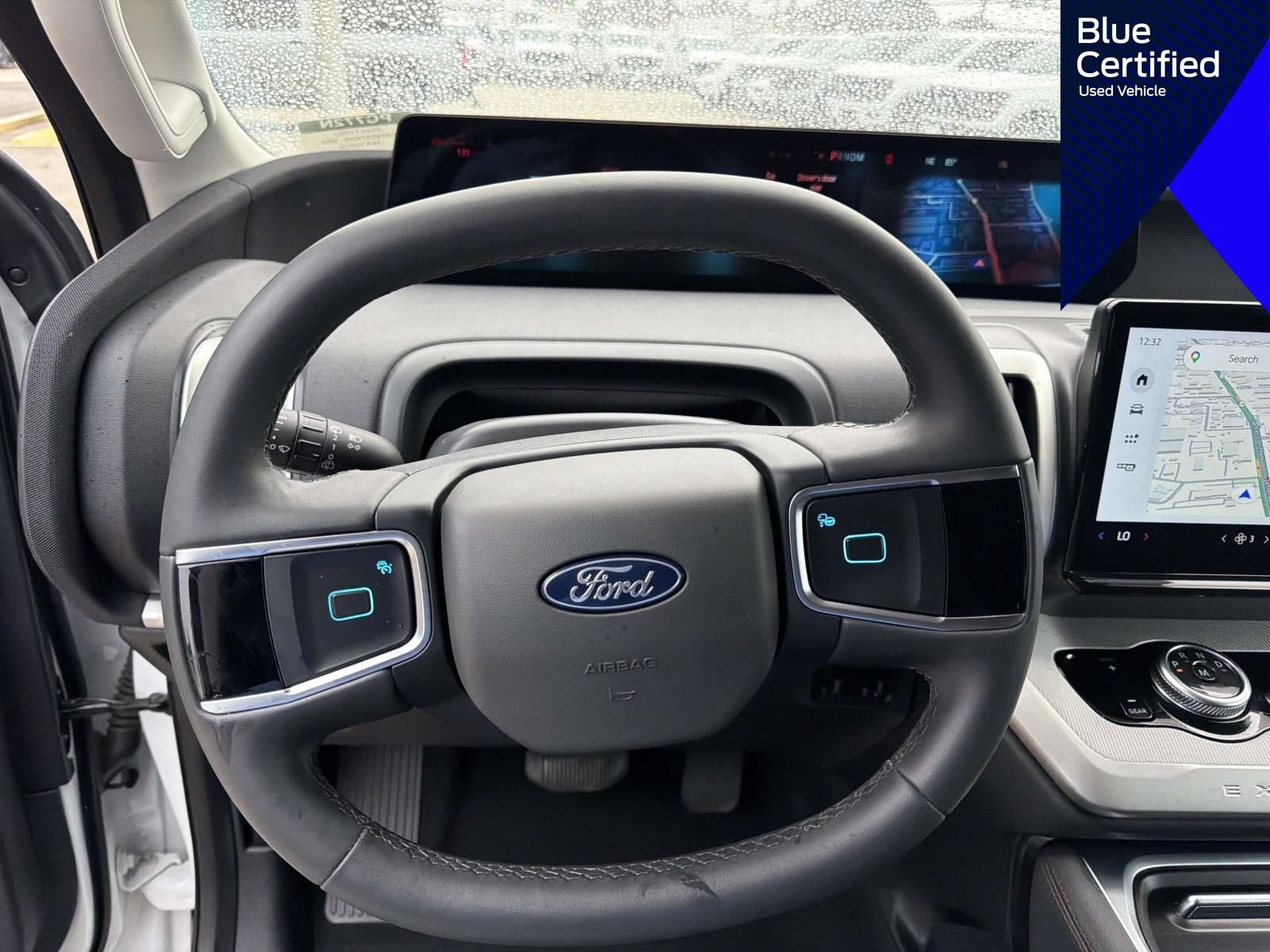 Certified 2025 Ford Expedition Active AWD/4WD image 29