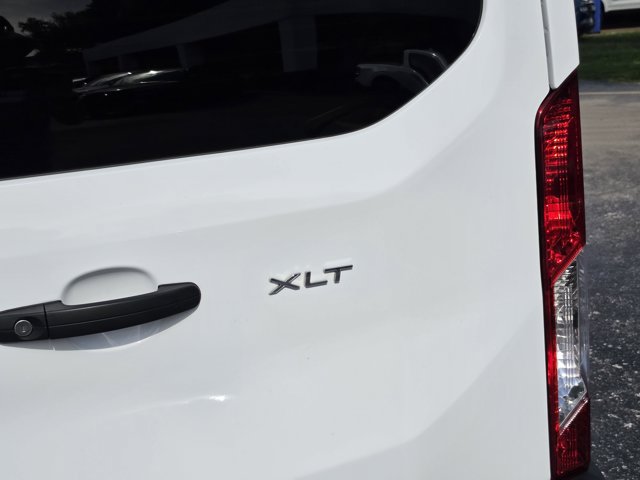 Certified 2022 Ford Transit 350 XLT RWD image 5