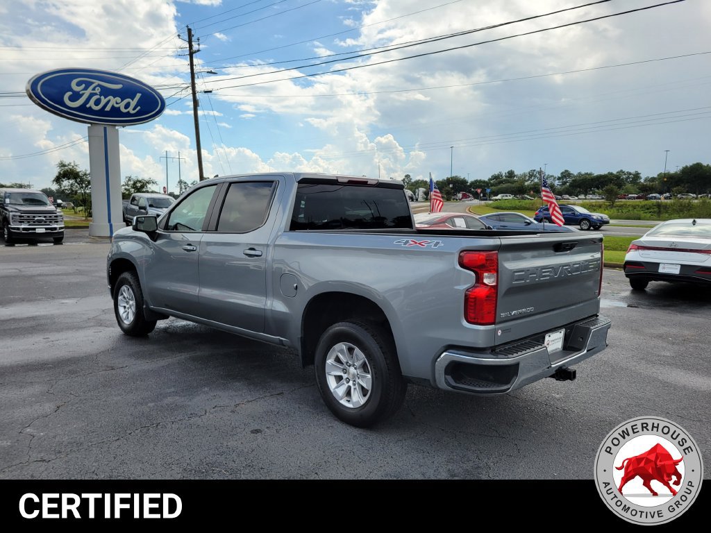 Used 2023 Chevrolet Silverado 1500 LT w/ Protection Package AWD/4WD image 4
