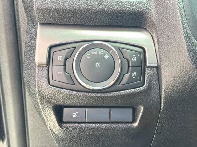 Certified 2019 Ford Explorer XLT w/ Equipment Group 202A FWD image 21