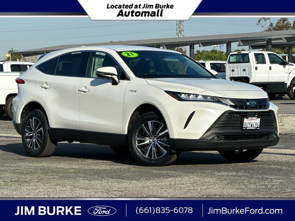 Used 2021 Toyota Venza LE image 7