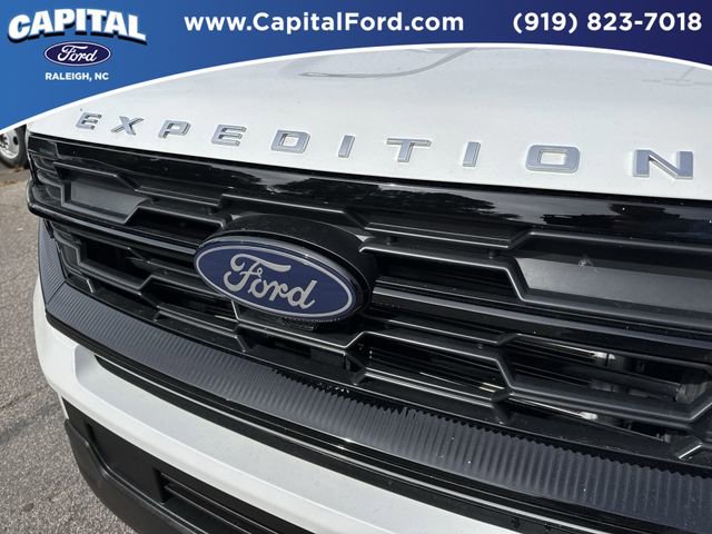 Certified 2025 Ford Expedition Active image 10